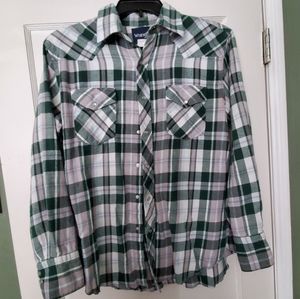Wrangler Fannel. Men's Large. Pearl Snaps. Green White Plaid. GUC